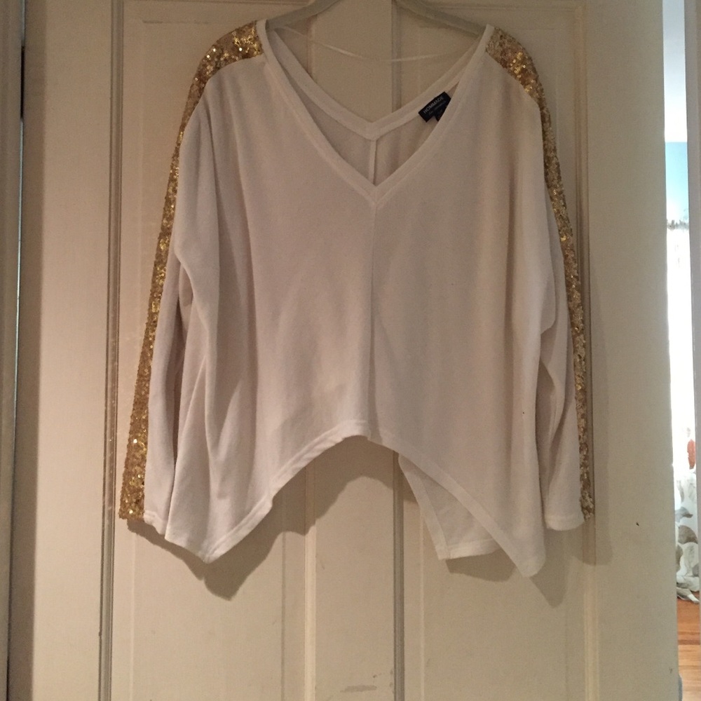 COPY - White sweater with gold sequin sleeves